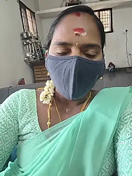 Snapshot of Tamil_Sangeetha chatting on 7, 7, 2026 Tamil Sangeetha online show from 7, 7, 2026
