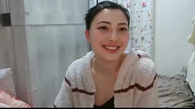 kaede 1122 online show from 4, 4, 2026