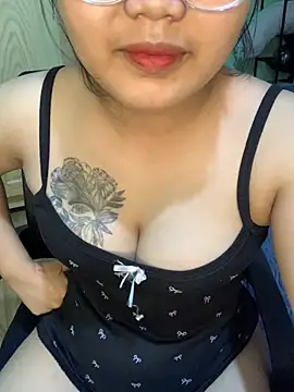 AngelaLuisaaTT online show from 14, 4, 2026