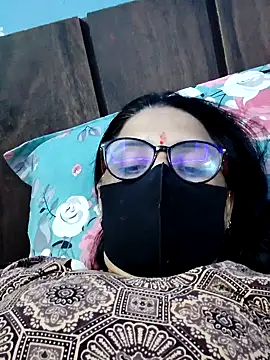 Snapshot of purvi46 chatting on 3, 4, 2026 purvi46 online show from 3, 4, 2026