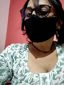 Snapshot of purvi46 chatting on 31, 3, 2026 purvi46 online show from 31, 3, 2026