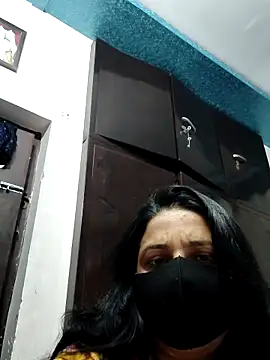 Snapshot of purvi46 chatting on 6, 6, 2026 purvi46 online show from 6, 6, 2026