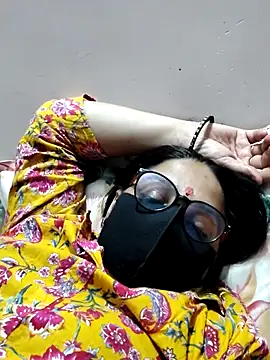 Snapshot of purvi46 chatting on 6, 5, 2026 purvi46 online show from 6, 5, 2026