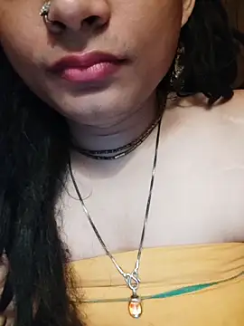 Snapshot of SweetTsAngel chatting on 2, 5, 2026 SweetTsAngel online show from 2, 5, 2026