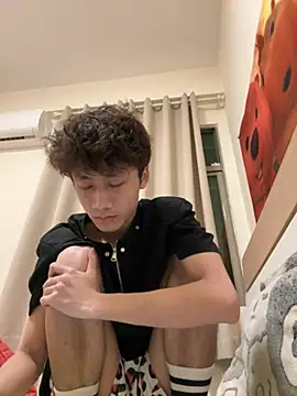 sexyboy-3525 online show from 3, 5, 2026