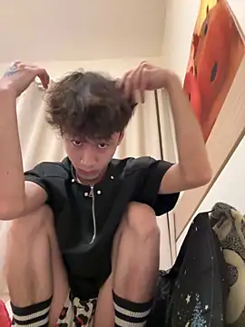 Snapshot of sexyboy-3525 chatting on 30, 5, 2026 sexyboy-3525 online show from 30, 5, 2026