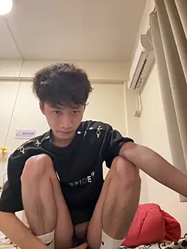 Snapshot of sexyboy-3525 chatting on 7, 6, 2026 sexyboy-3525 online show from 7, 6, 2026