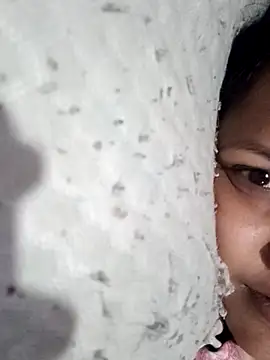 riyaa sexyy online show from 6, 7, 2026