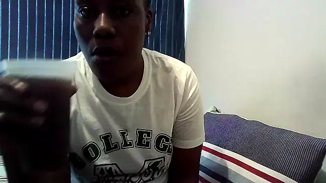 Snapshot of Dutches101 chatting on 3, 6, 2026 Dutches101 online show from 3, 6, 2026