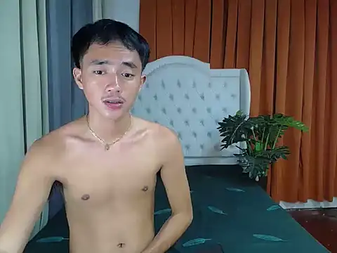 Snapshot of _Creamy_cock chatting on 11, 4, 2026 Creamy cock online show from 11, 4, 2026