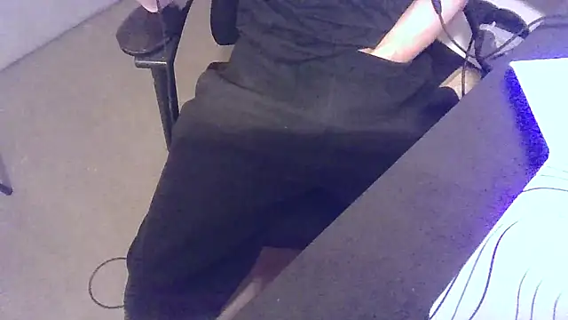 alexiiiiiiioo online show from 17, 4, 2026