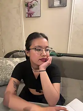 Z Milll online show from 10, 4, 2026