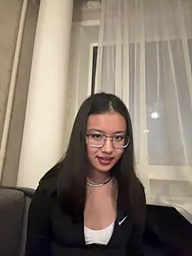 Z Milll online show from 11, 4, 2026