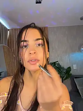 EmmaVonn online show from 4, 5, 2026