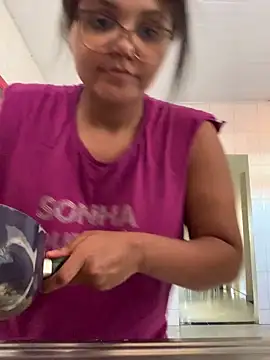 viviboraaaa online show from 15, 4, 2026