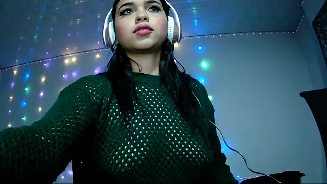 Luna Velvet7 online show from 22, 5, 2026