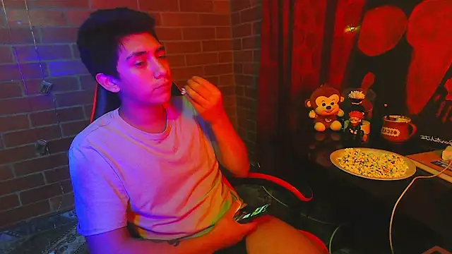 ethann2  online show from 2, 4, 2026