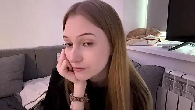 KatrineDrea online show from 18, 4, 2026
