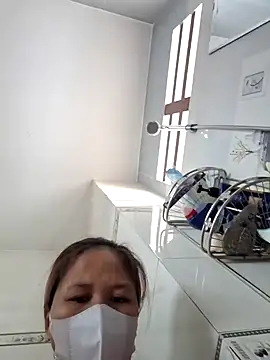 Snapshot of Yummy_9x chatting on 26, 5, 2026 Yummy 9x online show from 26, 5, 2026