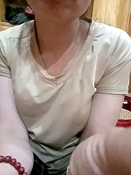 Snapshot of Vily-lonely chatting on 15, 4, 2026 Vily-lonely online show from 15, 4, 2026