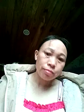 Snapshot of Vily-lonely chatting on 8, 5, 2026 Vily-lonely online show from 8, 5, 2026