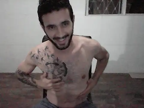 Snapshot of NoxxVx chatting on 6, 4, 2026 NoxxVx online show from 6, 4, 2026