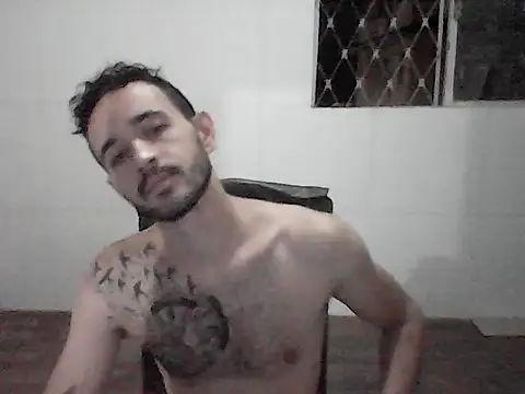 Snapshot of NoxxVx chatting on 17, 4, 2026 NoxxVx online show from 17, 4, 2026