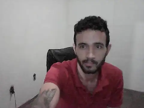 Snapshot of NoxxVx chatting on 7, 5, 2026 NoxxVx online show from 7, 5, 2026