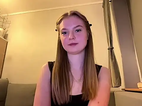 MargaretCutegirl online show from 13, 4, 2026