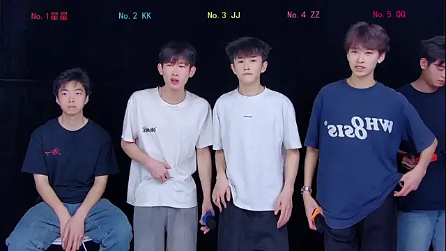 Snapshot of KOboys-818 chatting on 23, 4, 2026 KOboys-818 online show from 23, 4, 2026