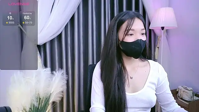 Lu Ly22 online show from 4, 6, 2026
