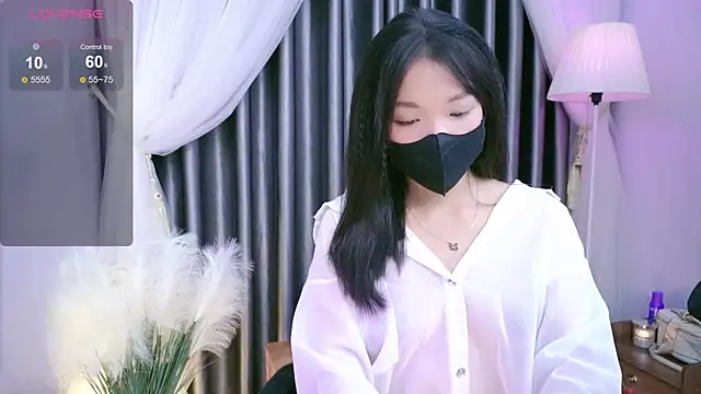 Lu Ly22 online show from 3, 6, 2026
