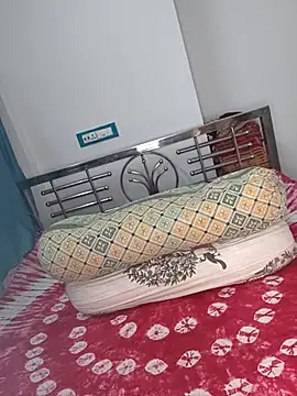 Snapshot of CamGirl_Neha chatting on 29, 6, 2026 CamGirl Neha online show from 29, 6, 2026