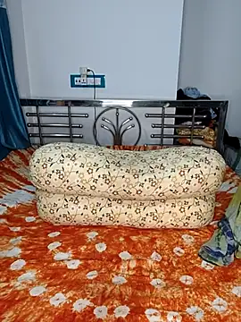 Snapshot of CamGirl_Neha chatting on 28, 7, 2026 CamGirl Neha online show from 28, 7, 2026