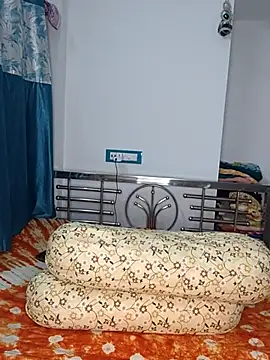 Snapshot of CamGirl_Neha chatting on 18, 7, 2026 CamGirl Neha online show from 18, 7, 2026