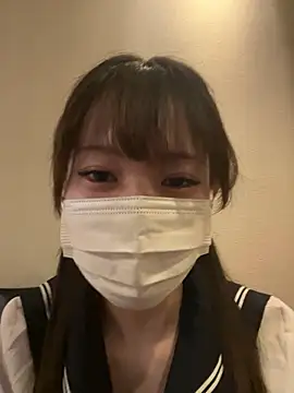yuki2210 online show from 8, 4, 2026