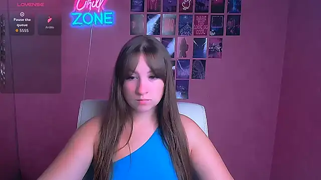 Snapshot of Tiffani_Angel chatting on 17, 7, 2026 Tiffani Angel online show from 17, 7, 2026