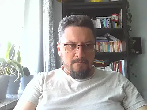 19cmSlave online show from 29, 4, 2026