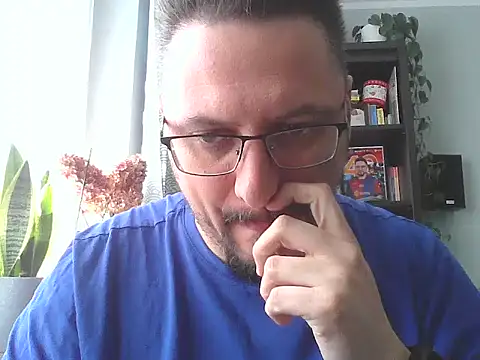 19cmSlave online show from 10, 4, 2026