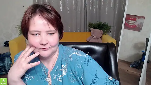 Snapshot of QUEEN02030 chatting on 18, 5, 2026 QUEEN02030 online show from 18, 5, 2026
