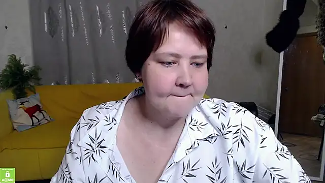 Snapshot of QUEEN02030 chatting on 22, 4, 2026 QUEEN02030 online show from 22, 4, 2026