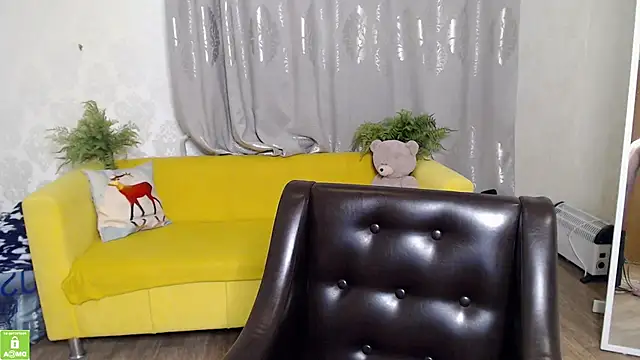 Snapshot of QUEEN02030 chatting on 9, 5, 2026 QUEEN02030 online show from 9, 5, 2026