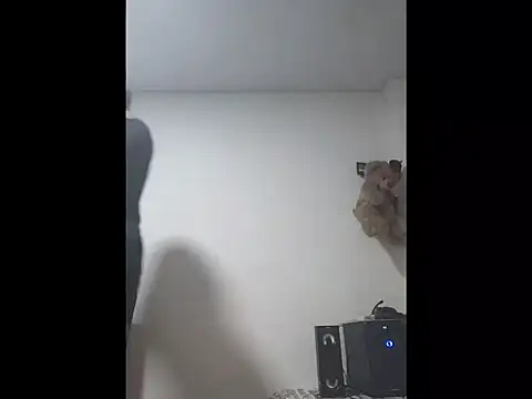 BLACKGUY2345 online show from 11, 4, 2026