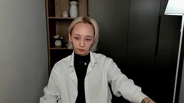 Snapshot of TeshaDurrell chatting on 31, 3, 2026 TeshaDurrell online show from 31, 3, 2026