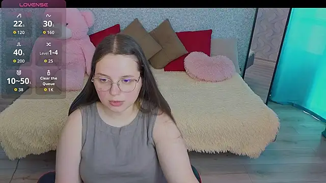 Snapshot of SofiDreamm chatting on 23, 6, 2026 SofiDreamm online show from 23, 6, 2026