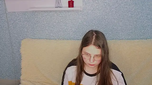 Snapshot of SofiDreamm chatting on 1, 4, 2026 SofiDreamm online show from 1, 4, 2026