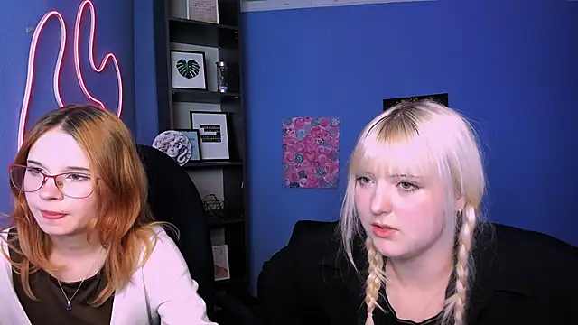 callmevivien online show from 15, 4, 2026