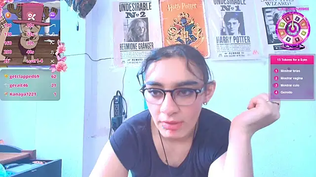 Snapshot of Ellaa_honey chatting on 24, 4, 2026 Ellaa honey online show from 24, 4, 2026
