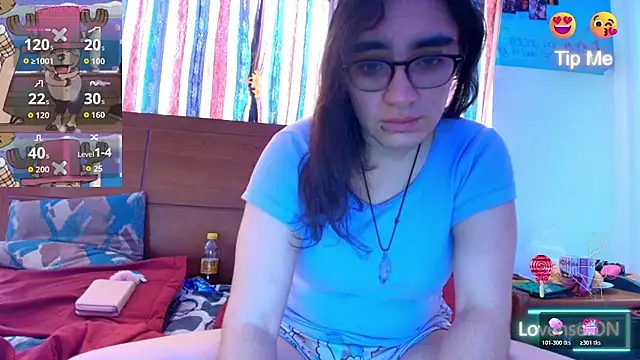 Snapshot of Ellaa_honey chatting on 27, 5, 2026 Ellaa honey online show from 27, 5, 2026