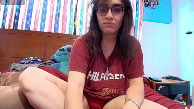 Snapshot of Ellaa_honey chatting on 26, 5, 2026 Ellaa honey online show from 26, 5, 2026